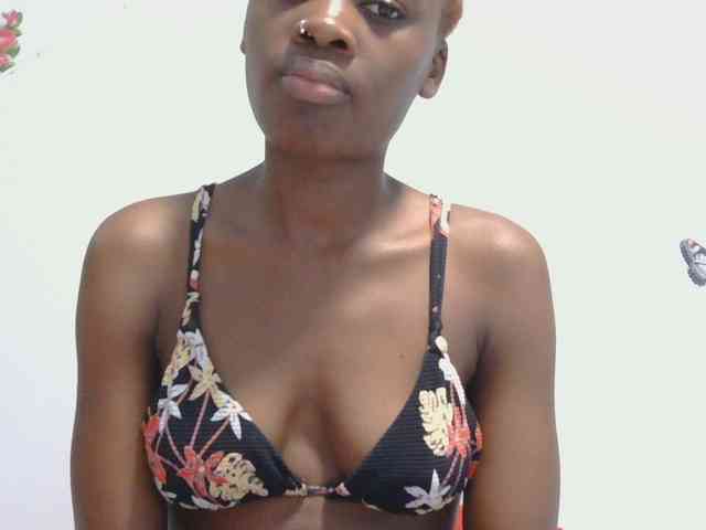 Melaninqueen19 webcam