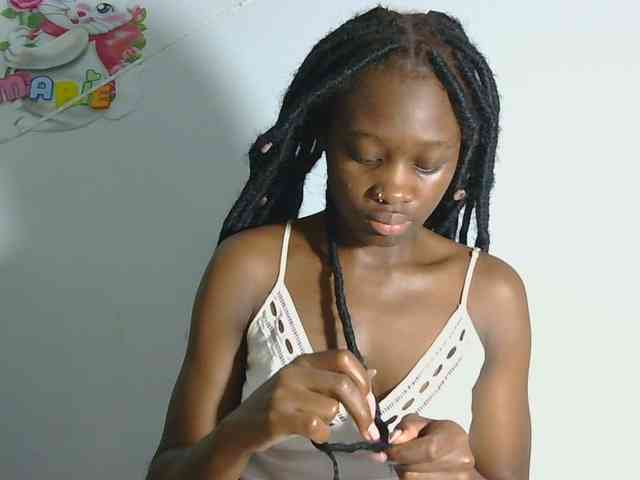 Melaninqueen19 webcam