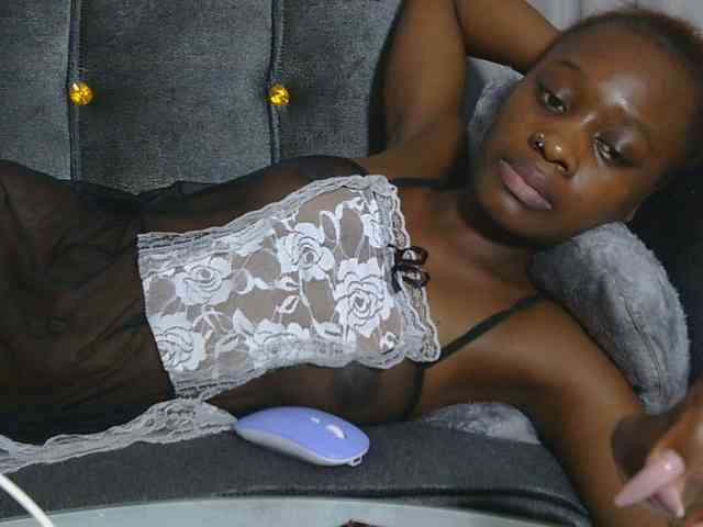 Melaninqueen19 Melaninqueen19