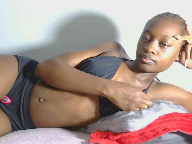 Melaninqueen19 webcam