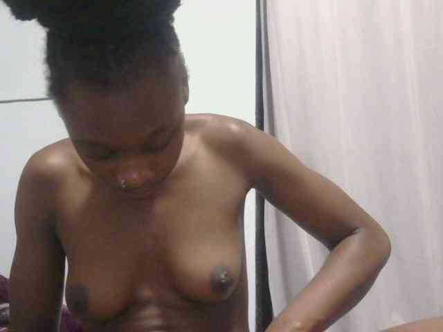 Melaninqueen19 webcam