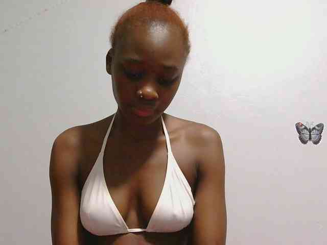 Melaninqueen19 webcam