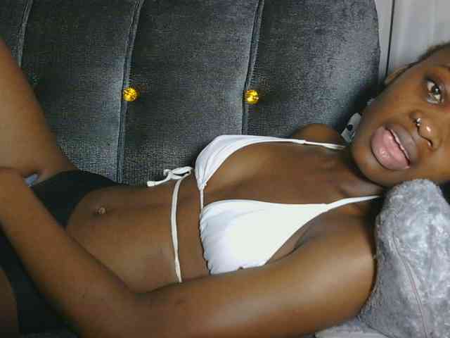 Melaninqueen19 webcam