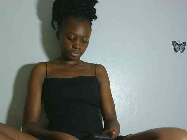 Melaninqueen19 webcam