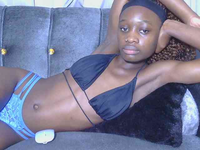 Melaninqueen19 webcam