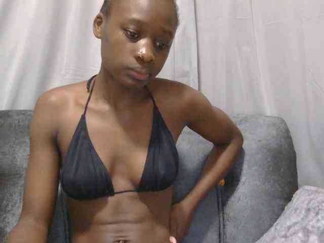 Melaninqueen19 webcam