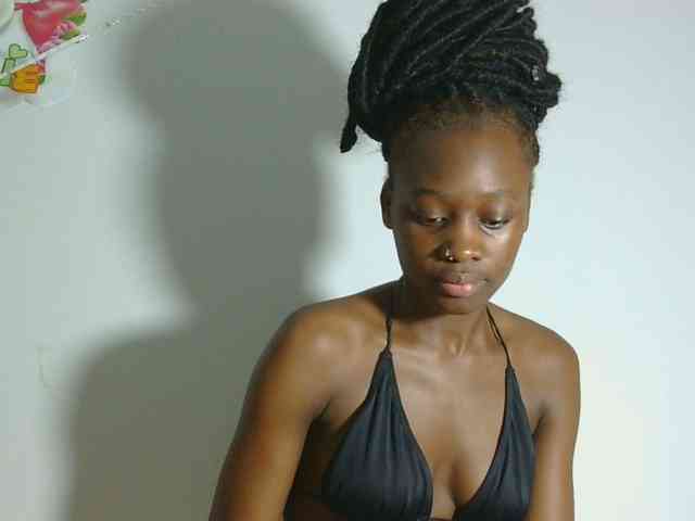 Melaninqueen19 webcam