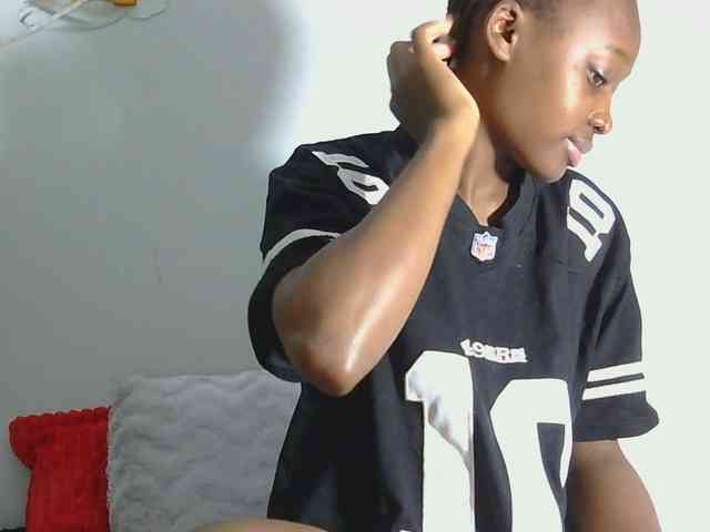 Melaninqueen19 Melaninqueen19