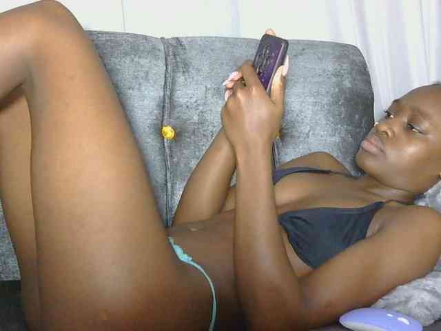 Melaninqueen19 Melaninqueen19