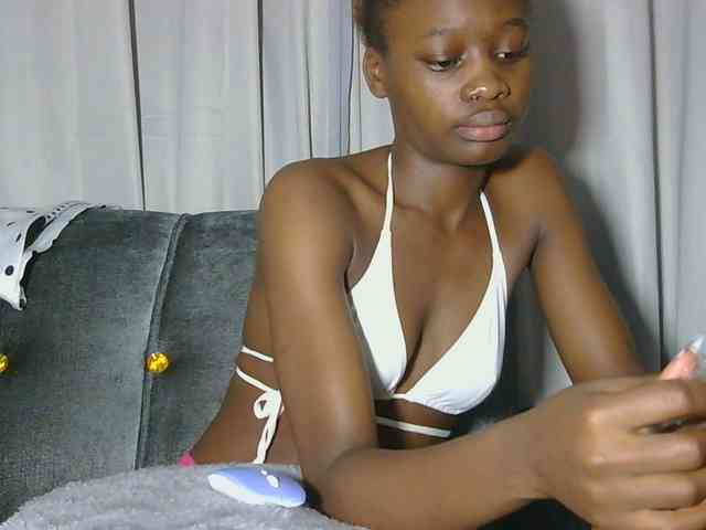 Melaninqueen19 webcam