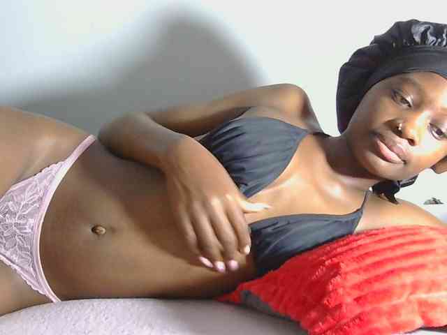 Melaninqueen19 webcam