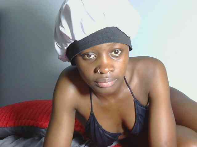 Melaninqueen19 webcam