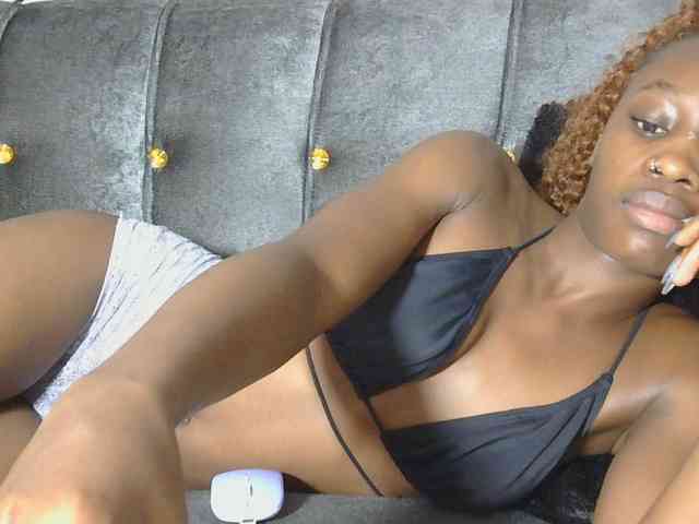 Melaninqueen19 webcam