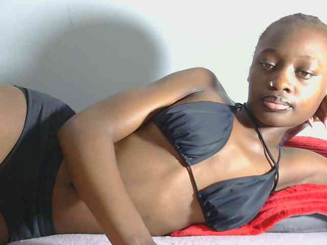 Melaninqueen19 webcam