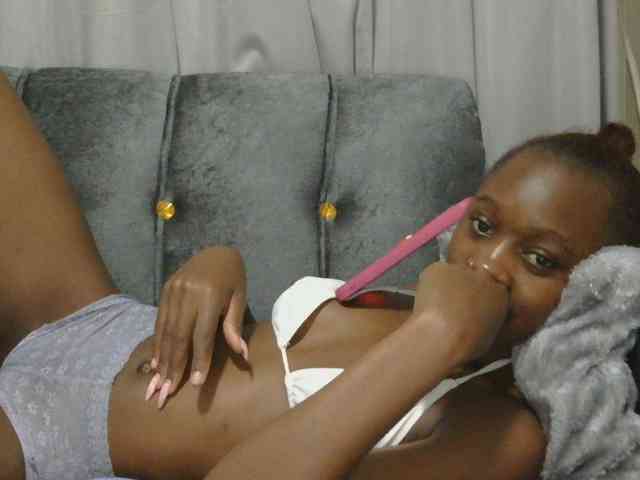 Melaninqueen19 webcam