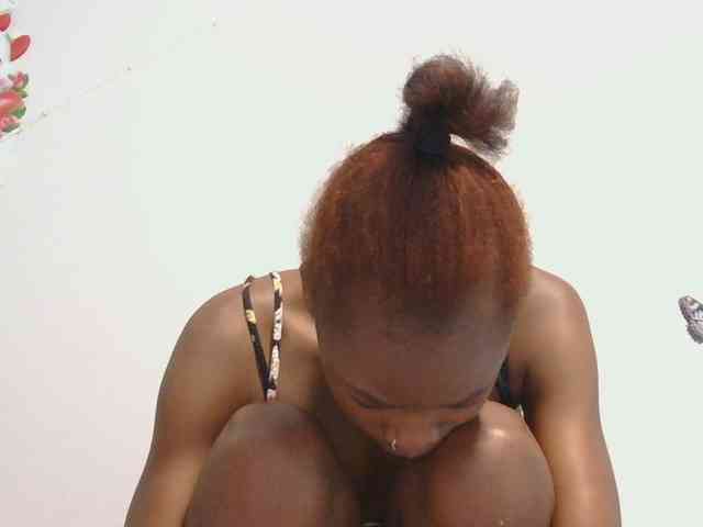 Melaninqueen19 webcam