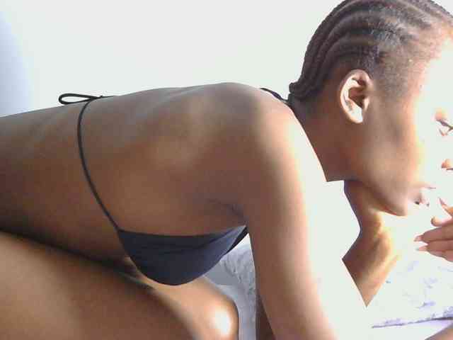 Melaninqueen19 webcam