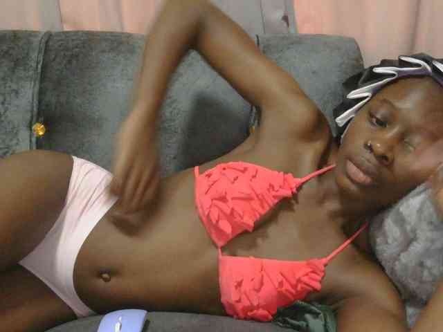 Melaninqueen19 webcam