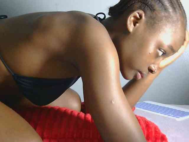 Melaninqueen19 webcam