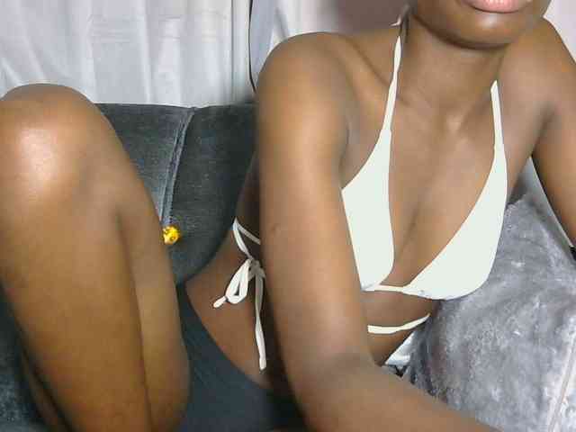 Melaninqueen19 webcam