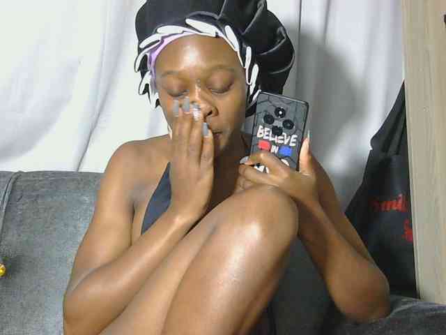 Melaninqueen19 webcam