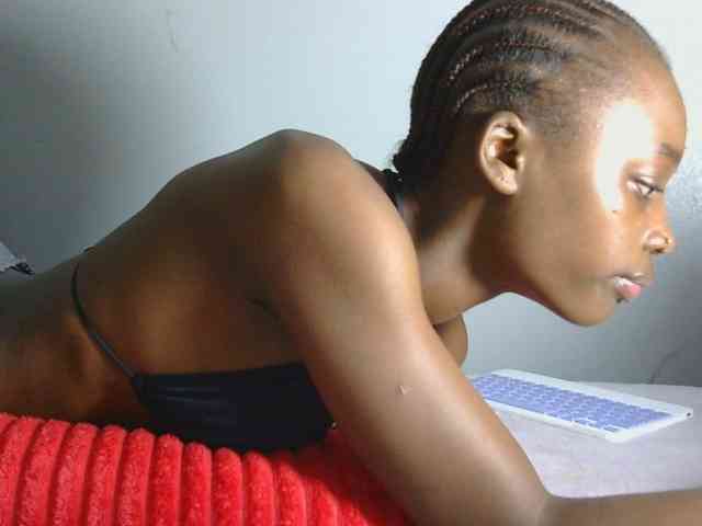 Melaninqueen19 webcam