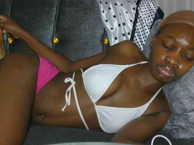 Melaninqueen19 webcam