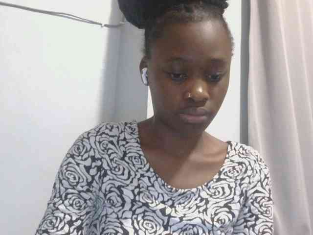 Melaninqueen19 webcam