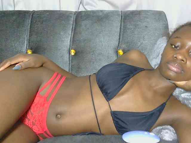 Melaninqueen19 Melaninqueen19