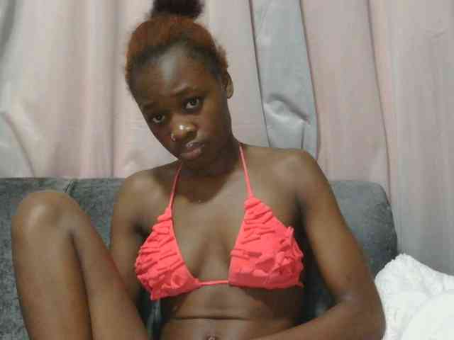 Melaninqueen19 webcam