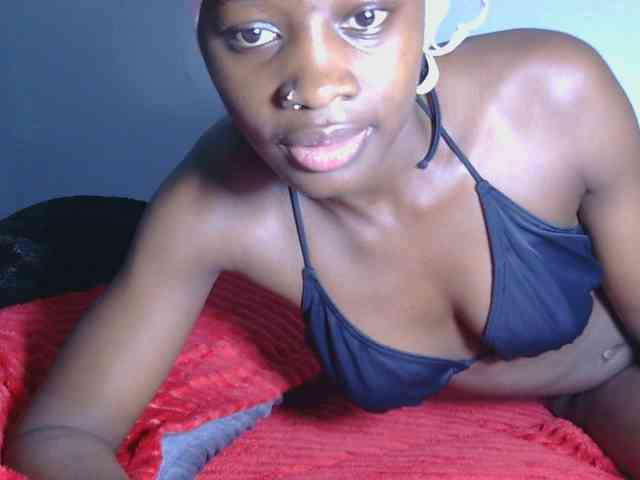 Melaninqueen19 webcam