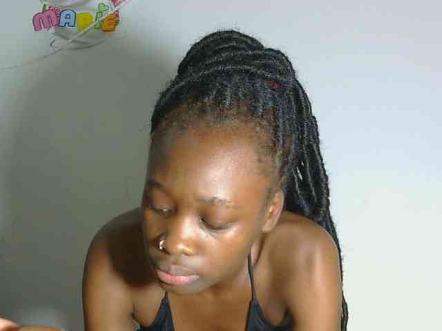 Melaninqueen19 webcam