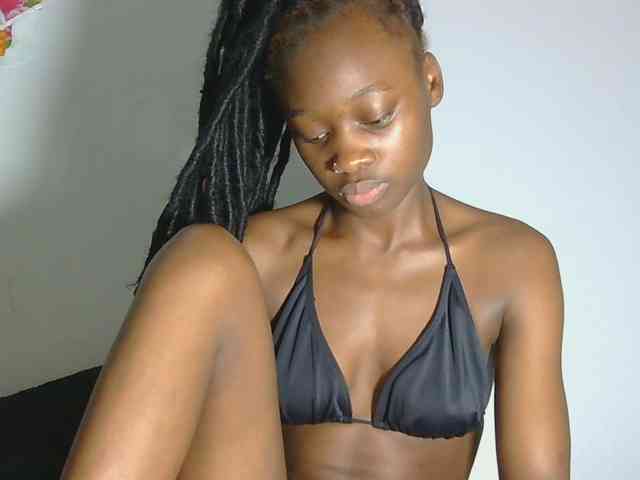 Melaninqueen19 webcam