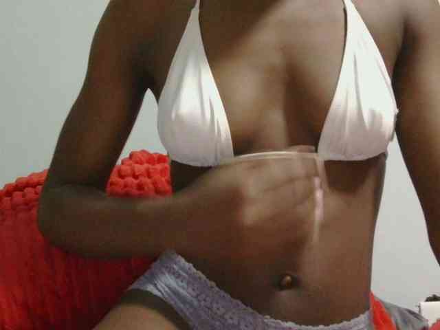 Melaninqueen19 webcam