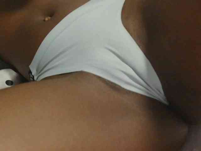 Melaninqueen19 webcam