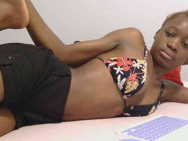 Melaninqueen19 webcam