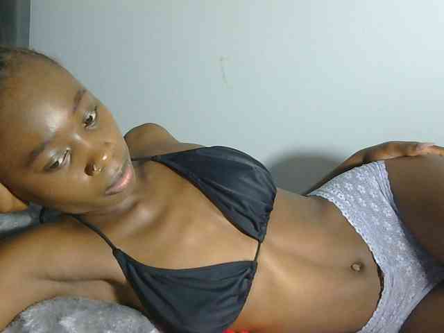 Melaninqueen19 webcam