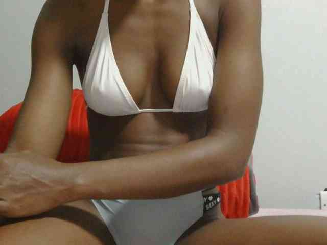 Melaninqueen19 webcam