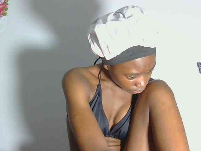 Melaninqueen19 Melaninqueen19