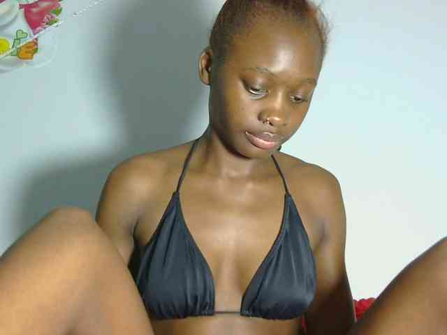 Melaninqueen19 webcam