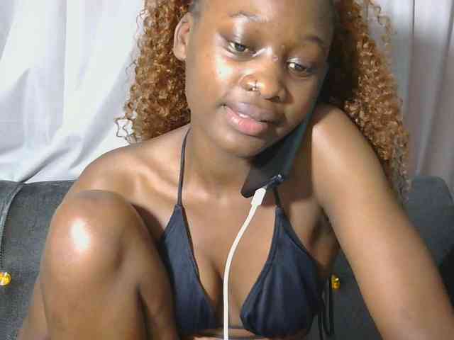 Melaninqueen19 webcam