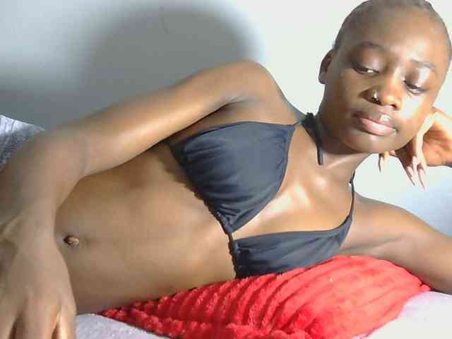 Melaninqueen19 webcam