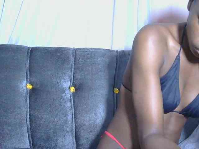 Melaninqueen19 webcam