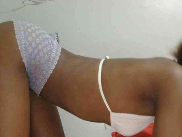 Melaninqueen19 webcam