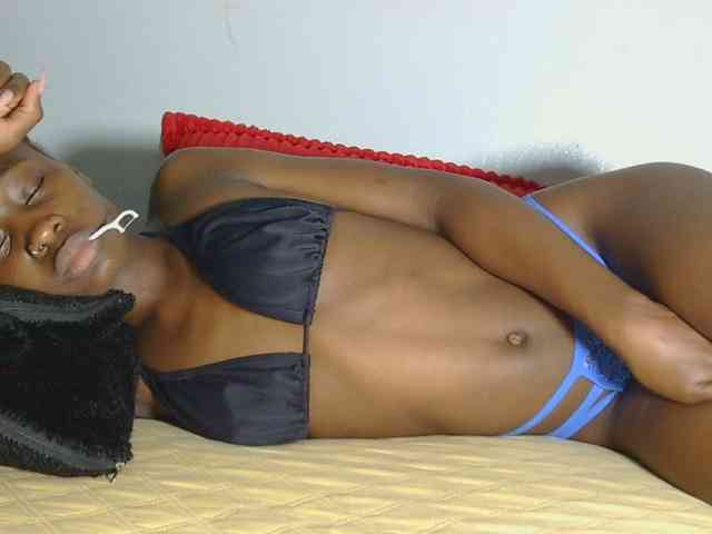 Melaninqueen19 webcam