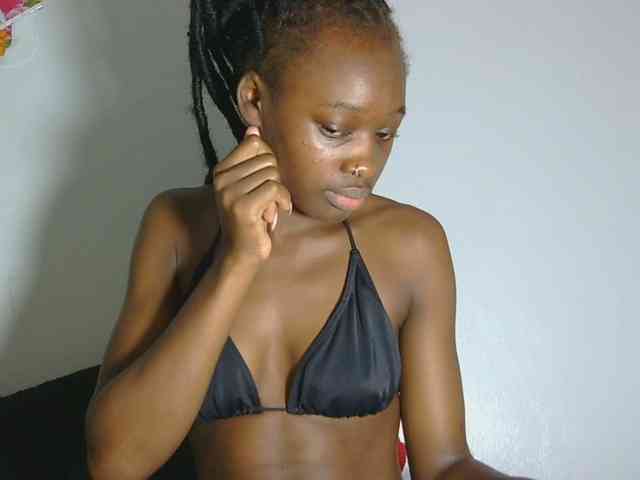 Melaninqueen19 webcam