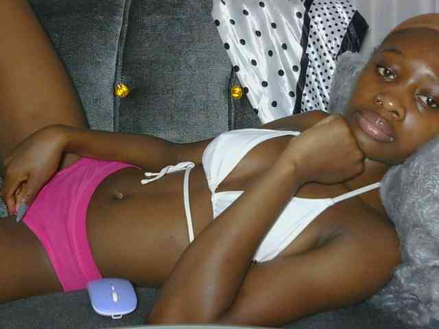 Melaninqueen19 webcam