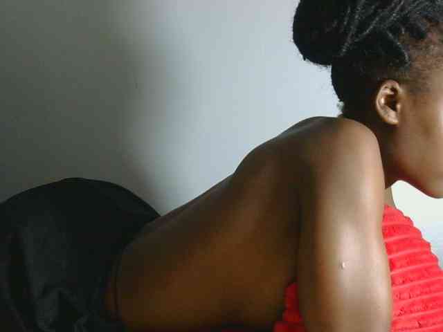 Melaninqueen19 webcam