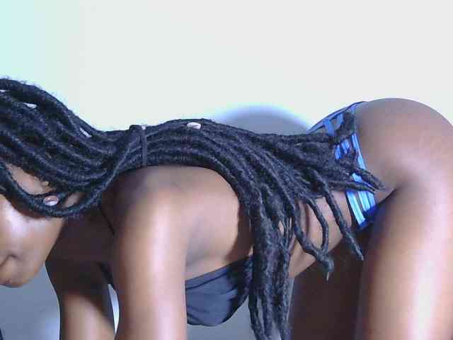 Melaninqueen19 webcam