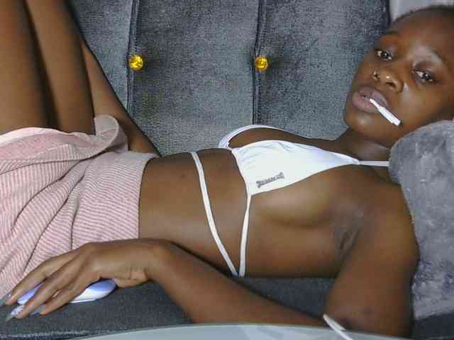 Melaninqueen19 Live Webcam on BongaCams